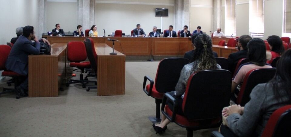 Ato público em defesa do exame de OAB é realizado em Porto Velho