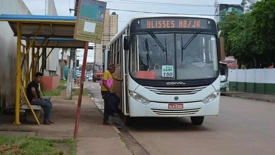 TC suspende licitação dos ônibus. Hildon tem que esperar