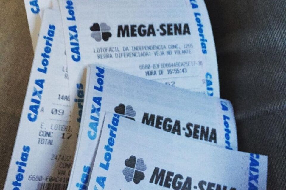 Mega-Sena terá prêmio de R$ 275 milhões neste sábado