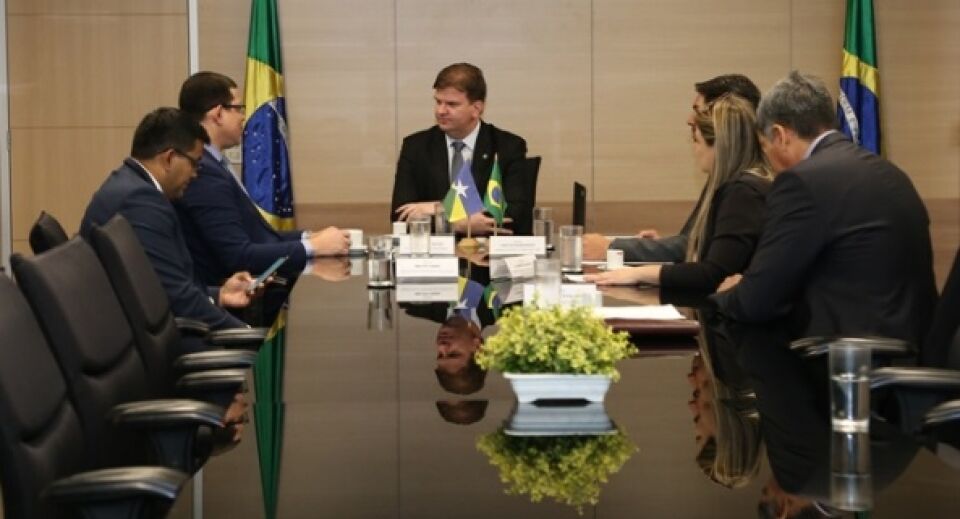 Ministro Canuto confirma aumento de R$ 800 milhões para o Minha Casa, Minha Vida