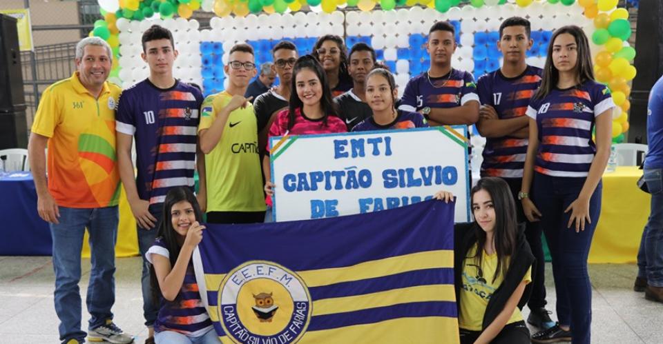 Cerimônia marca abertura dos jogos escolares em Jaru