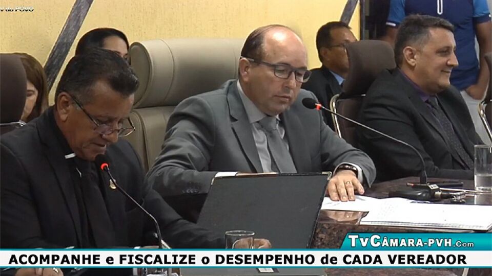 Após denúncia de advogado vereadores reduzem verba de gabinete para R$ 36 mil, verba indenizatória R$ 15 mil e 10 assessores