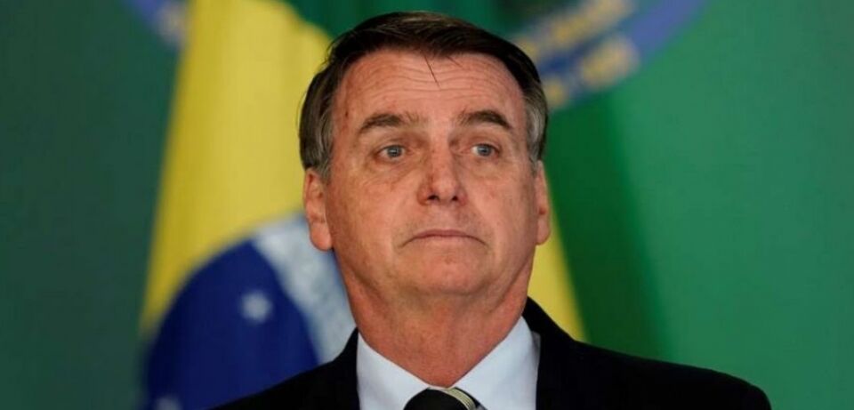 Capitão vai a Dallas, povo sai às ruas