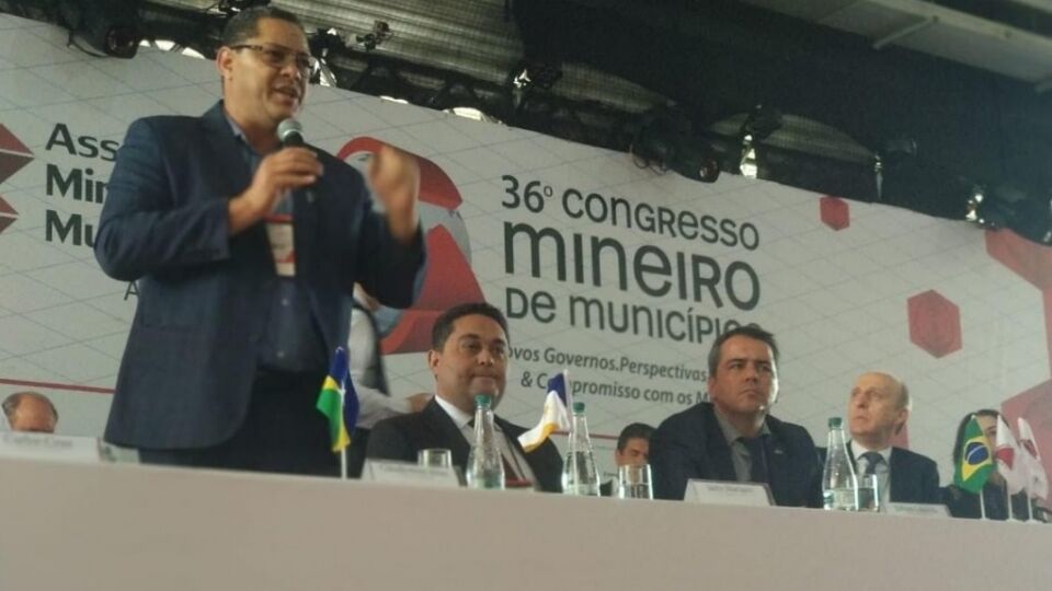 Presidente da AROM conclama prefeitos do Brasil a apoiarem PEC que unifica eleições e extingue reeleição
