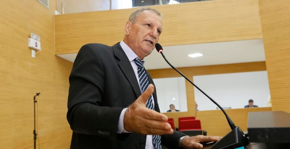 Adelino Follador cobra mais autonomia financeira ao DER