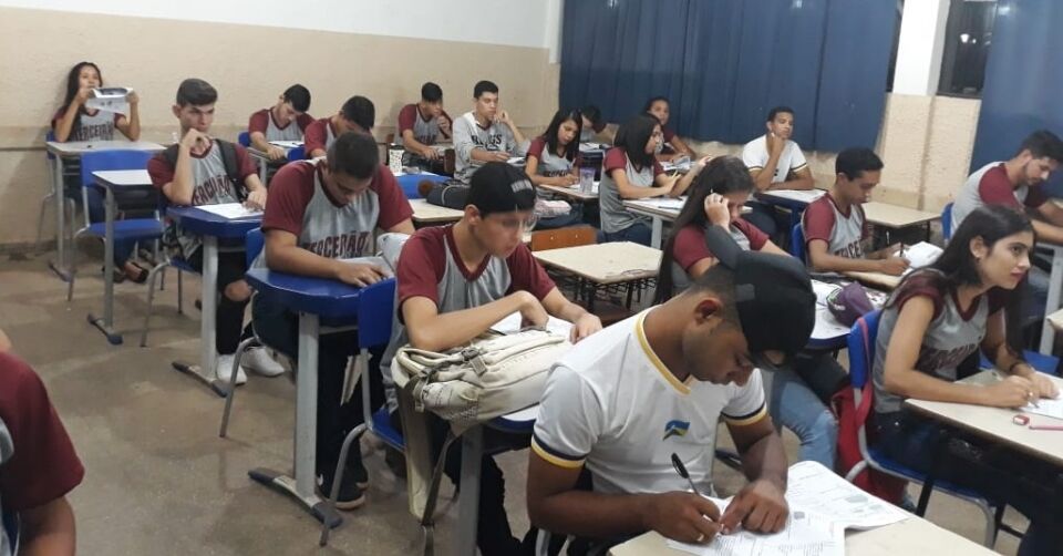 Inscrições para o Encceja acontecem de 20 a 31 de maio; exame certifica na educação regular