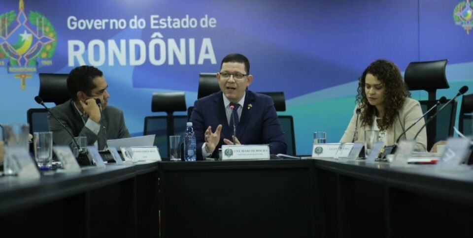 Governo reforça medidas de combate à pobreza
