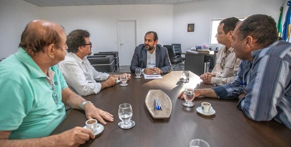Laerte Gomes recebe representantes das forças de Segurança Pública contrários a PEC da Previdência