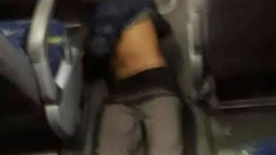 Ladrão infarta e morre durante assalto a ônibus