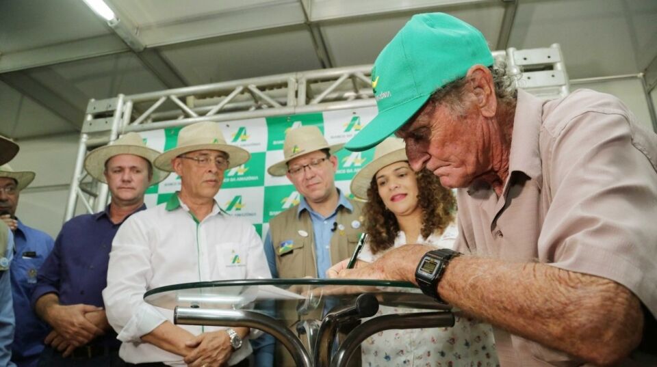 Mais de R$ 94 milhões são liberados para produtores rurais na 8ª RRShow