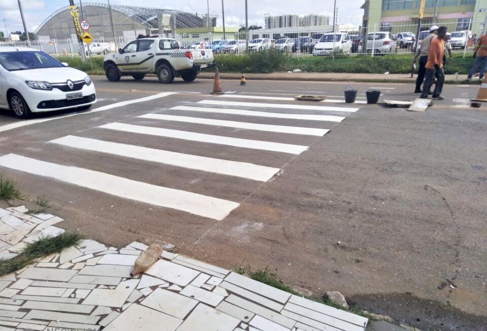 Semtran revitaliza sinalização horizontal em diversos bairros de Porto Velho