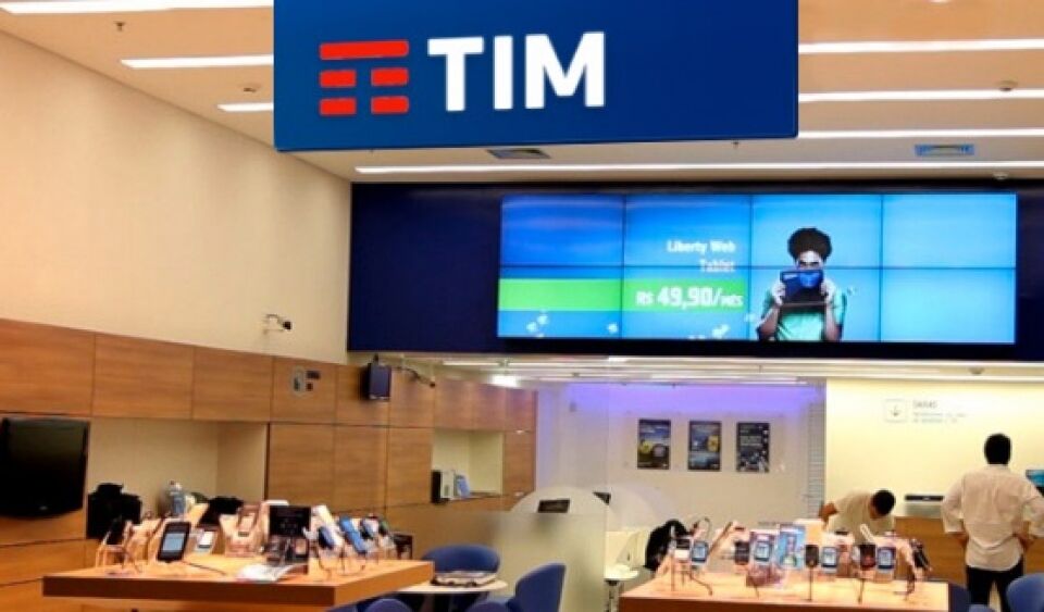 TIM tem vagas abertas para profissionais com deficiência