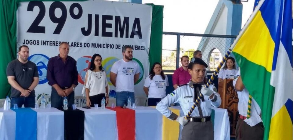 Alex Redano prestigia abertura dos jogos escolares de Ariquemes