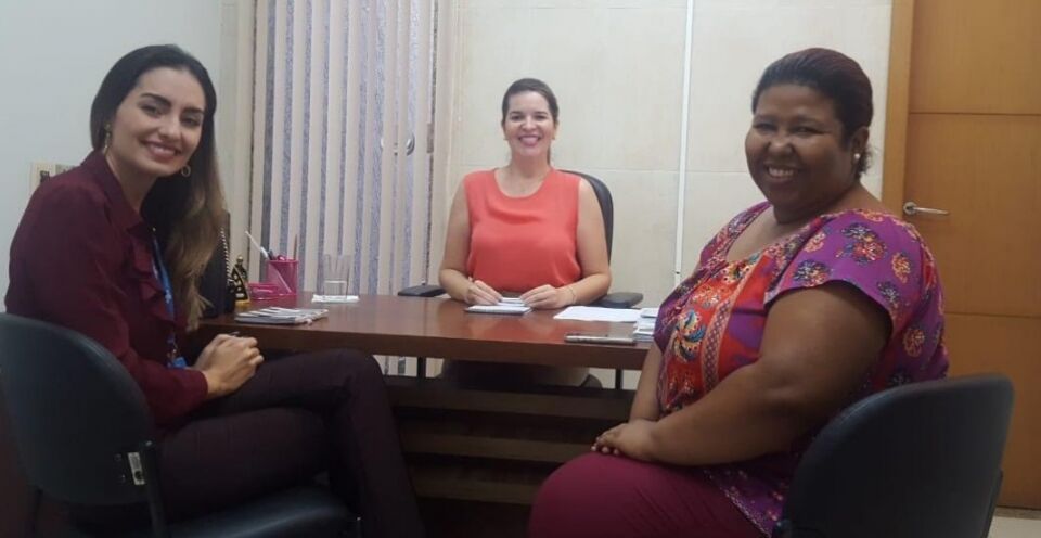 Prefeitura firma parceria com Sebrae para palestras e cursos às comunidades carentes