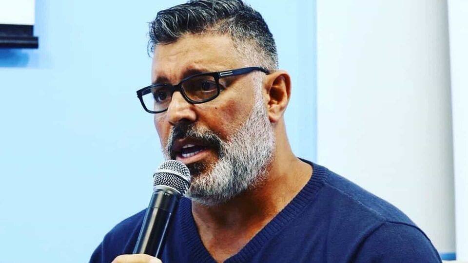 Alexandre Frota critica aliados do governo, PSL e decisões de Bolsonaro