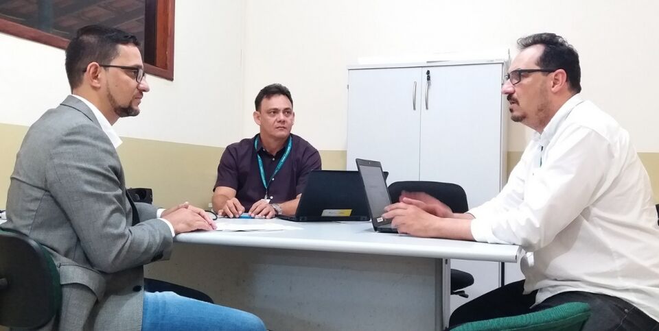 Deputado Anderson tem reunião com a Energisa para agilizar expansão de redes em Espigão do Oeste