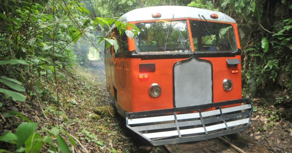 A litorina volta a correr nos trilhos da Madeira Mamoré e resgatar sonhos de criança
