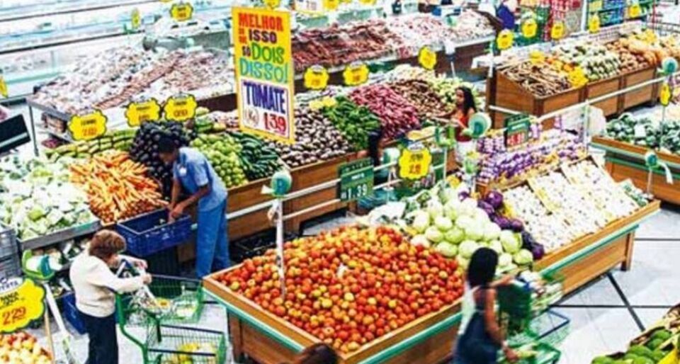 Supermercados, peg pag e congêneres desconhecem crise e surfam
