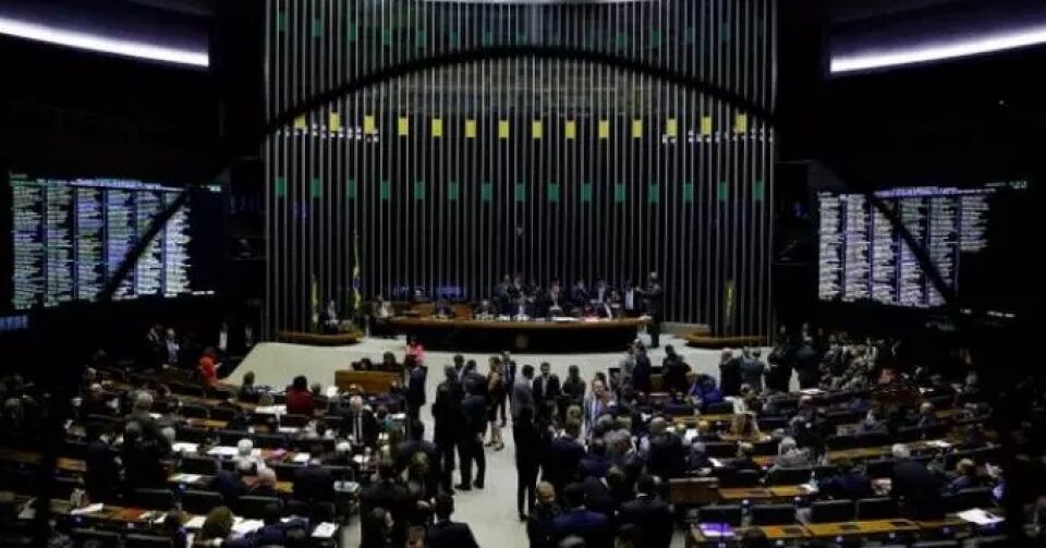 Governadores vão a Brasília discutir inclusão na Previdência