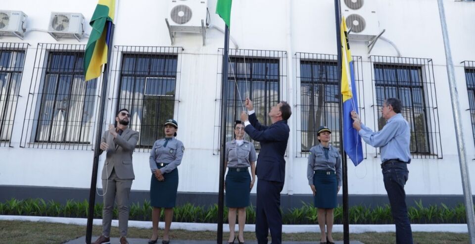 Hildon reinaugura o Prédio do Relógio como sede do poder executivo municipal