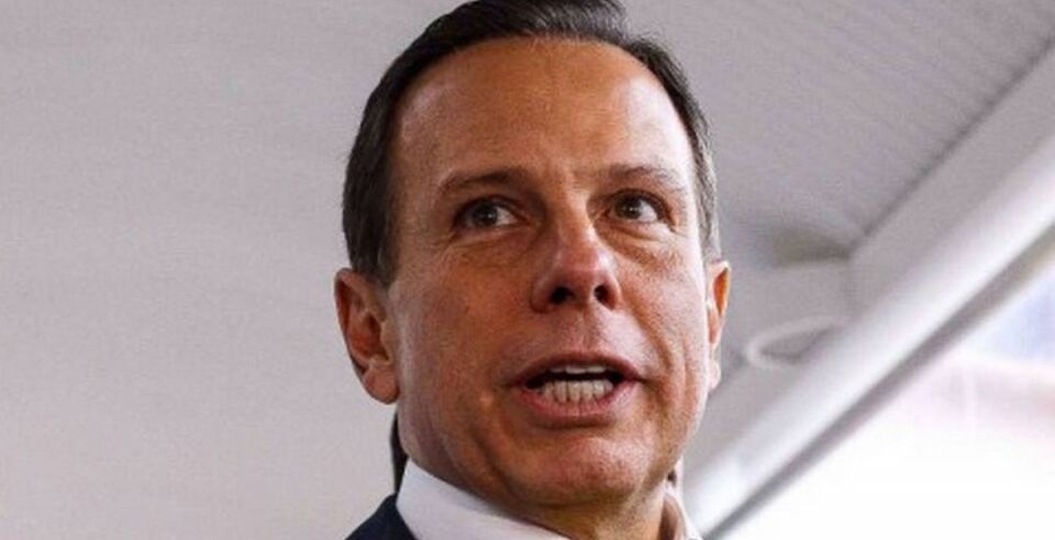 Doria dá bronca pública em coronel da PM e vídeo viraliza
