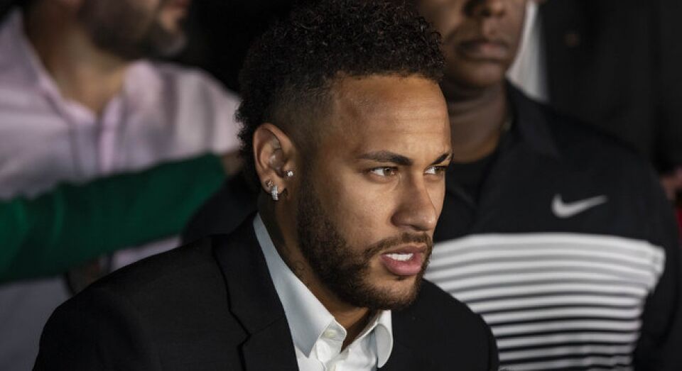 Neymar tem bens bloqueados pela Justiça por processo de sonegação