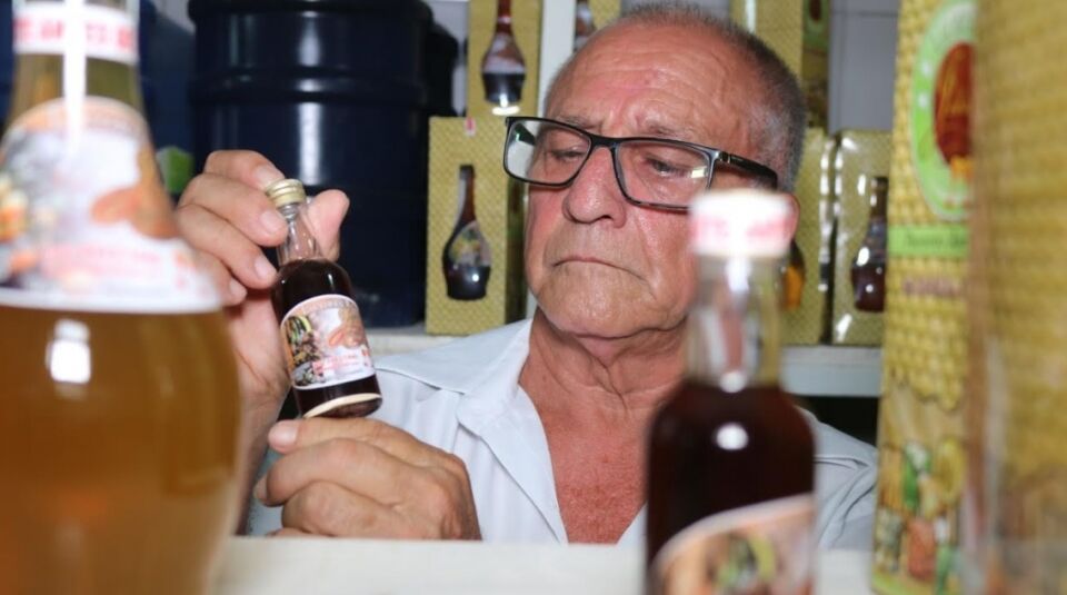 Professor universitário decidiu investir em sonho de se tornar produtor de licor em Ji-Paraná