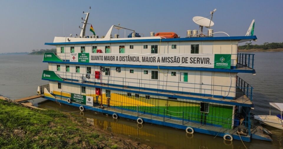 Governo de Rondônia em parceira com a ONG Doutores sem Fronteiras leva atendimento às comunidades ribeirinhas