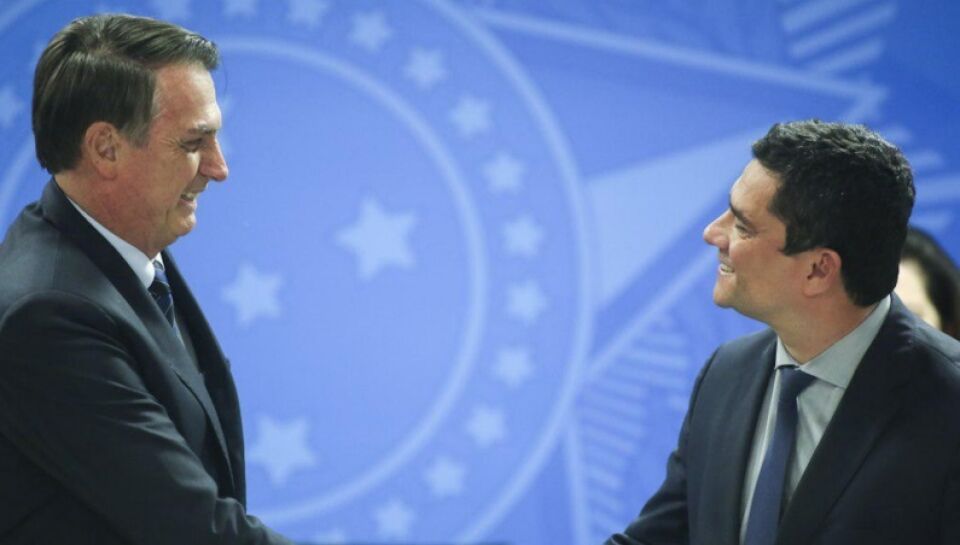 Bolsonaro diz que Moro é 1 ‘símbolo’ e quer mudar o país