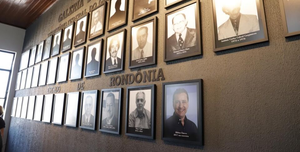Galeria de prefeitos de Porto Velho é inaugurada no ‘prédio do relógio’