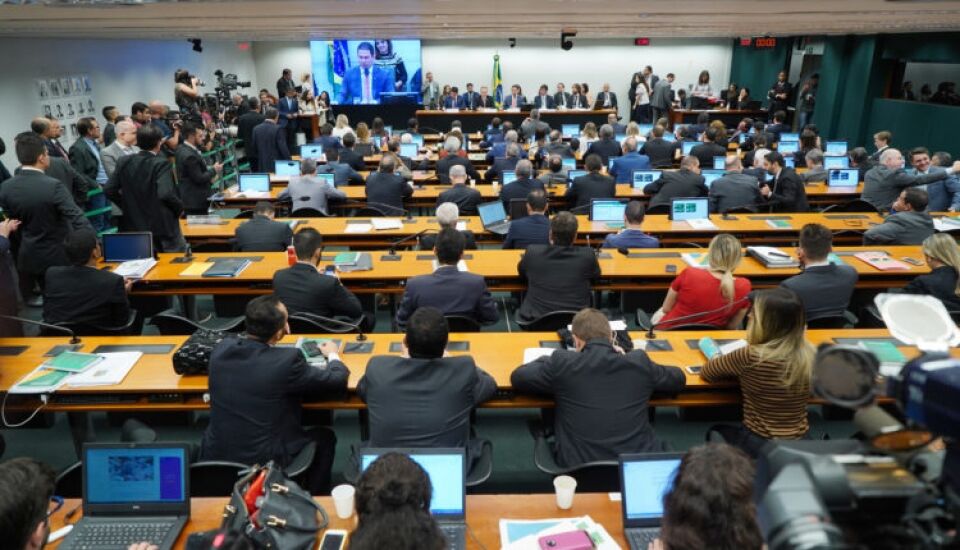 Ameaças à reforma da Previdência na reta final