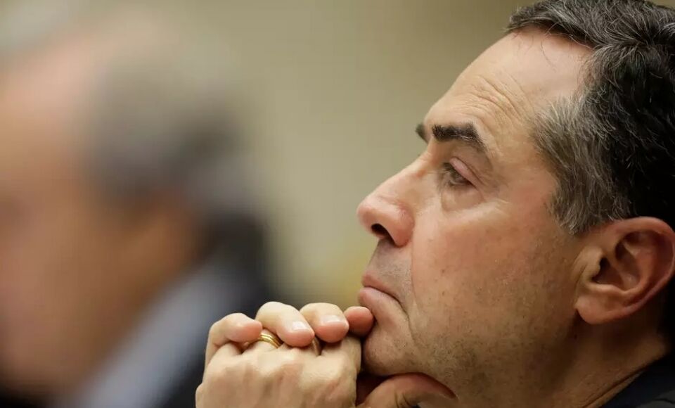 "Ocorreu ataque criminoso" contra Moro e Deltan, diz Barroso