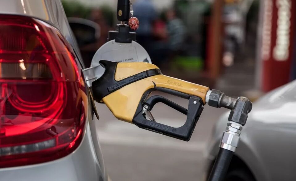 Preço da gasolina cai pela 7ª semana seguida nos postos de Rondônia; veja gráfico