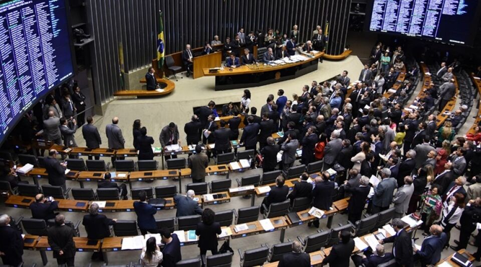 Hoje, prazo final para estados e municípios