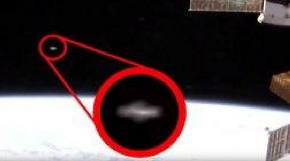 Disco voador é flagrado durante transmissão ao vivo da NASA