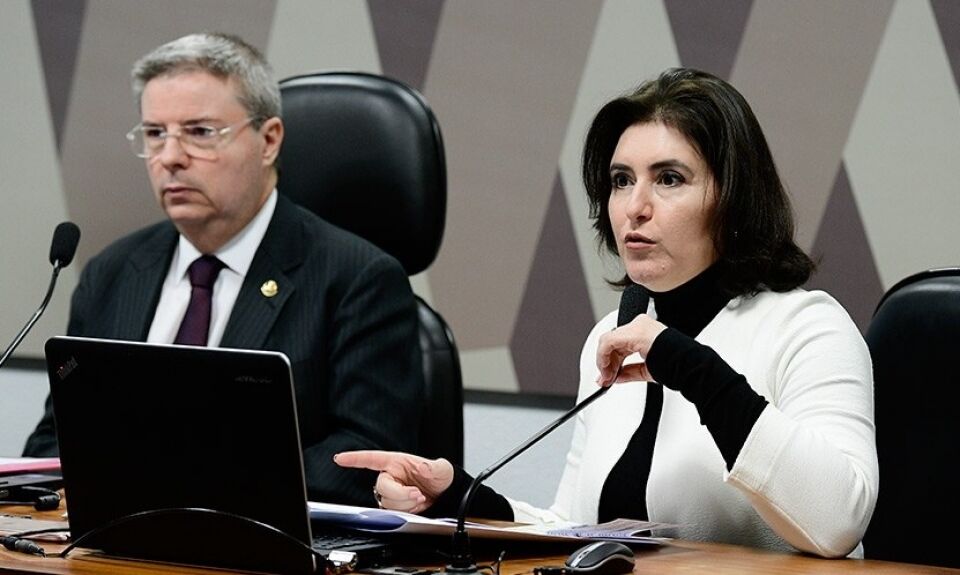 Carros apreendidos irão para as policias