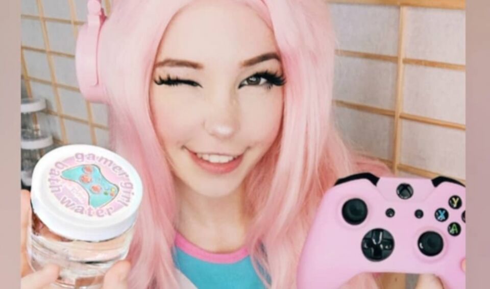 Garota ganha dinheiro vendendo a água que usou para tomar banho; veja como ela faz