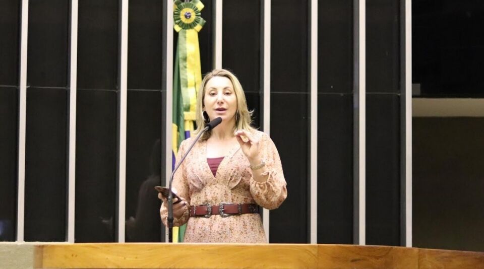 Mulher entra em coma após sessão de 'exorcismo'