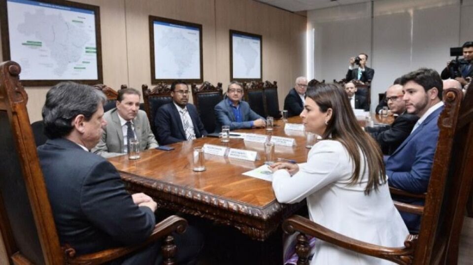 Prefeito Hildon Chaves busca inclusão da EFMM no Plano de Recuperação de Ferrovias