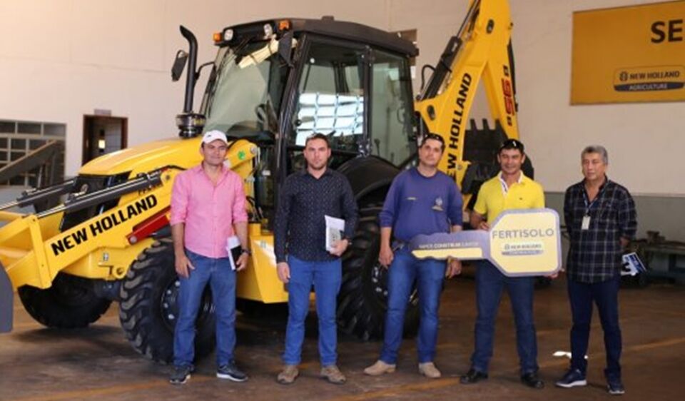 Entrega máquinas para as regionais do DER em Ariquemes e P. Bueno