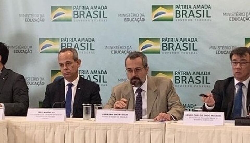 MEC quer colocar 1,7 milhão de crianças na creche até fim de 2020