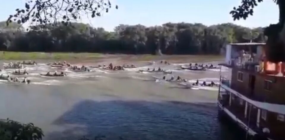 Pescadores afundam durante competição em Festival de Pesca em Cáceres