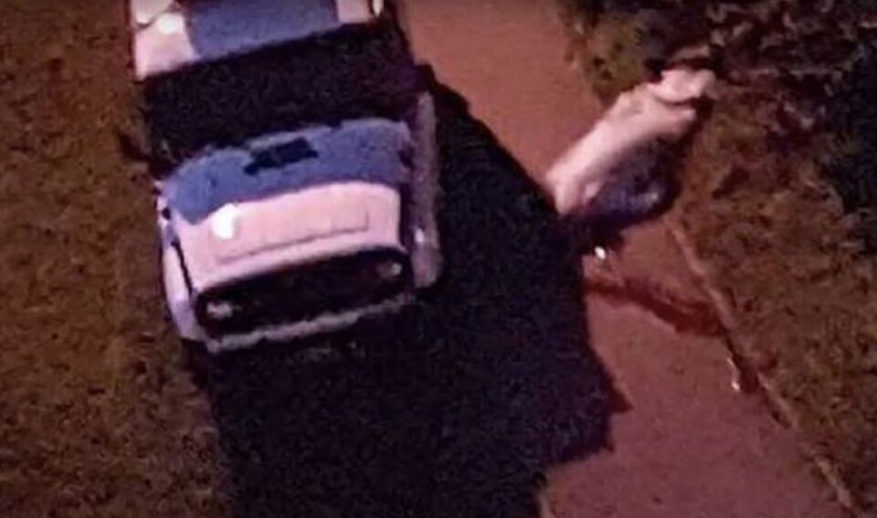 Casal cai do 9º andar de prédio enquanto fazia sexo e mulher morre