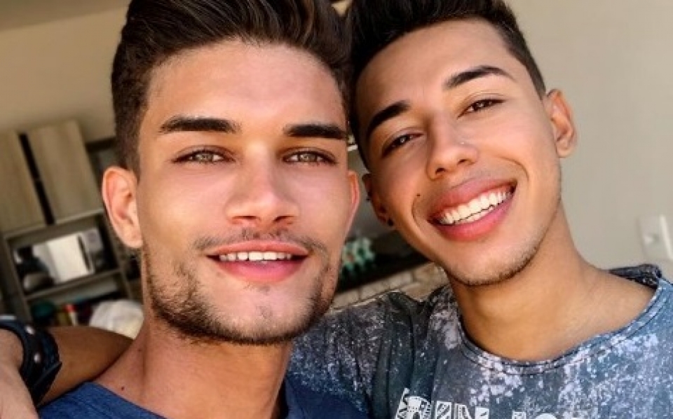 Rapaz enciumado esfaqueia namorado no interior de RO