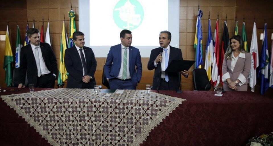 TCE-RO é homenageado pela Defensoria durante posse de novos defensores públicos