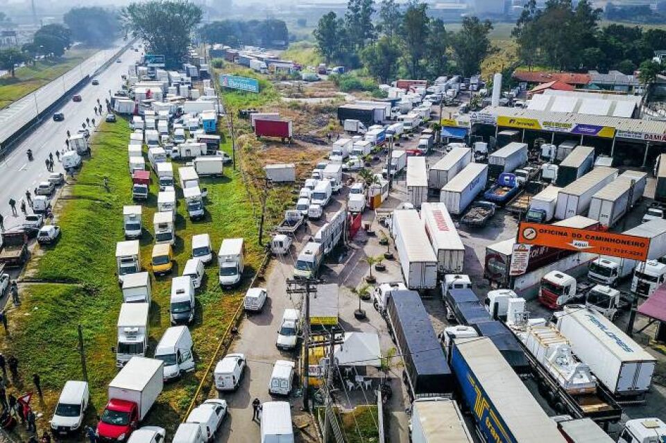 Ministério da Infraestrutura pede a suspensão da nova tabela do frete
