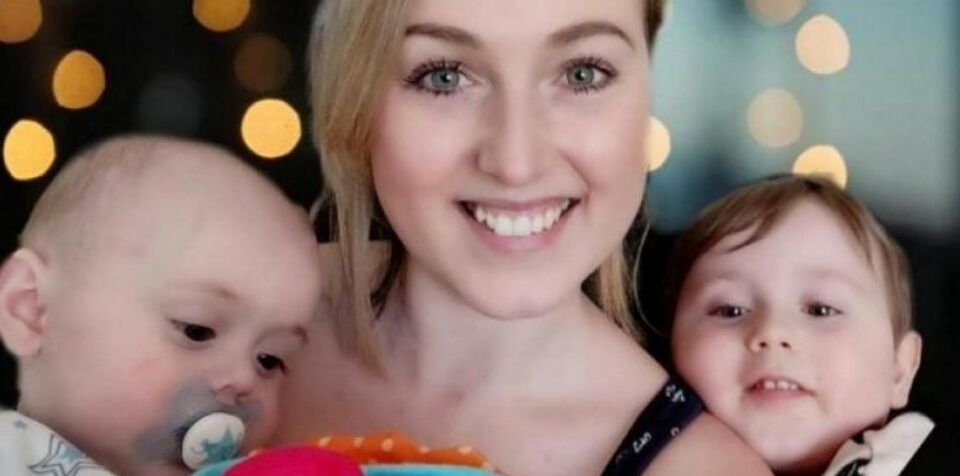 Mulher faz quimioterapia, retira os seios e descobre que nunca teve câncer