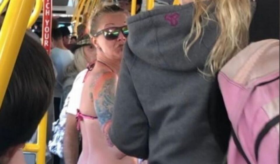 VÍDEO: Mulher joga mochila em brasileira que falava em português com amigas no Canadá