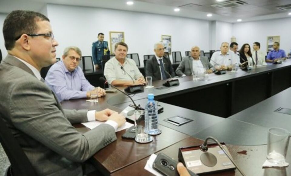 Governador alinha ações de fortalecimento da economia com representantes de setores produtivos