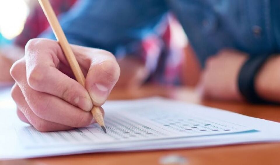 60 concursos públicos abertos para quem quer ganhar mais de R$ 5 mil